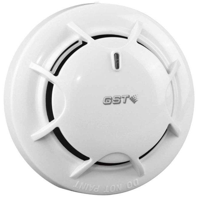 Безадресный пожарный дымовой оптико-электронный извещатель GST. Арт, DC-9102E-RU