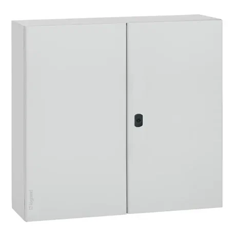 Шкаф металлический Atlantic 2 двери 1000х1000х300 Legrand (35591)