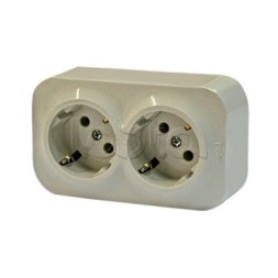 Розетка электрическая 2х2К+З Quteo Legrand (782243)