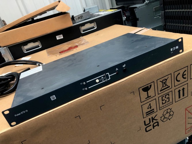 Статический переключатель Eaton Pulsar STS 16